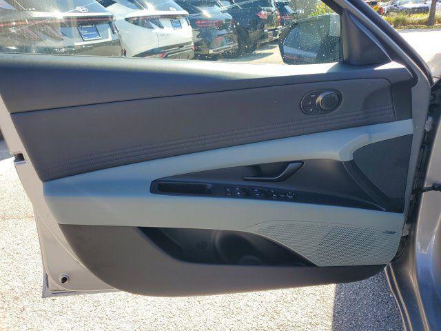 2026 Hyundai Elantra Hybrid Limited