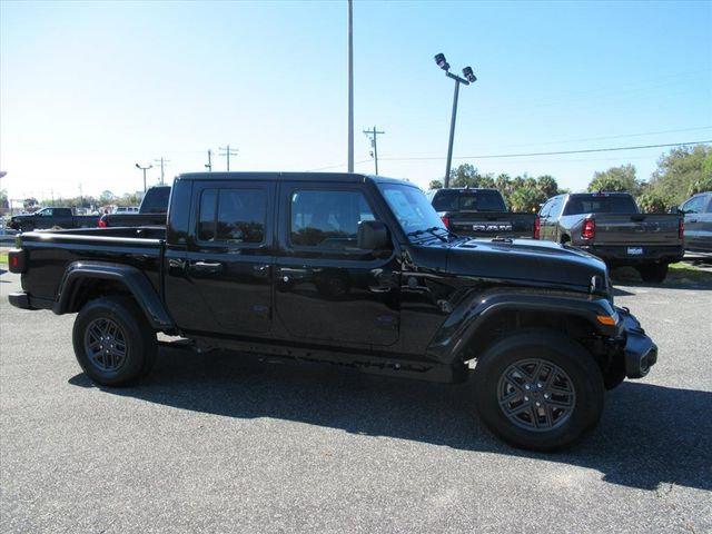 2026 Jeep Gladiator GLADIATOR SPORT S 4X4