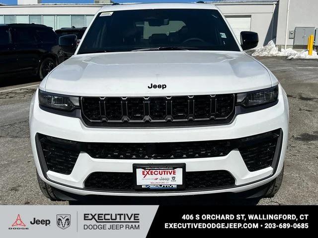 2026 Jeep Grand Cherokee Limited Reserve