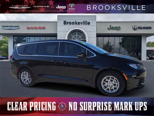 2026 Chrysler Voyager VOYAGER LX