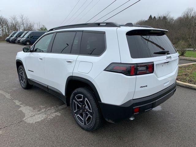 2026 Jeep Cherokee CHEROKEE LAREDO 4X4