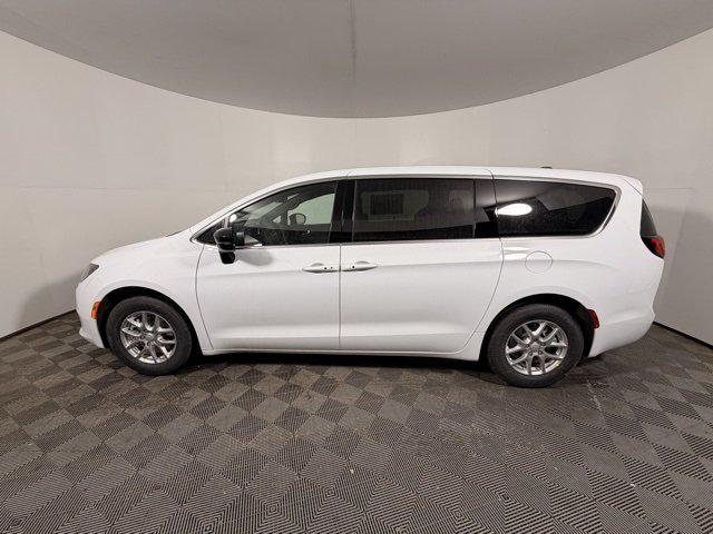 2026 Chrysler Voyager VOYAGER LX