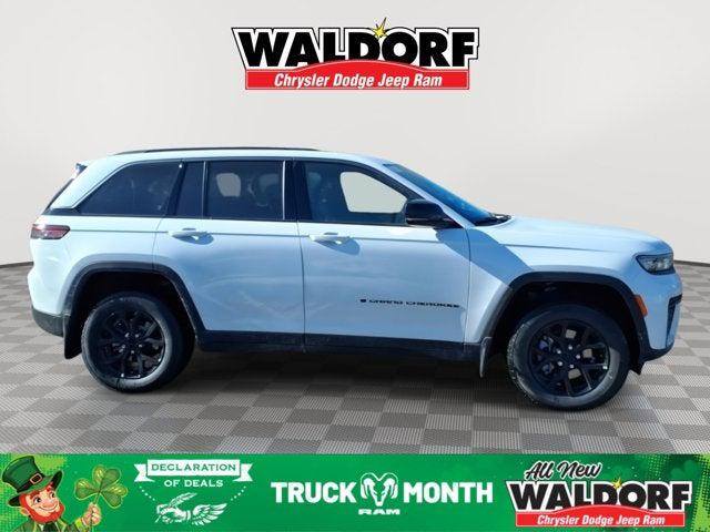 2026 Jeep Grand Cherokee GRAND CHEROKEE LAREDO ALTITUDE 4X4