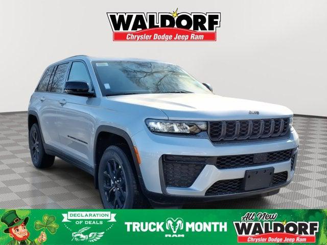 2026 Jeep Grand Cherokee GRAND CHEROKEE LAREDO ALTITUDE 4X4 2026 Jeep Grand Cherokee GRAND CHEROKEE LAREDO ALTITUDE 4X4
