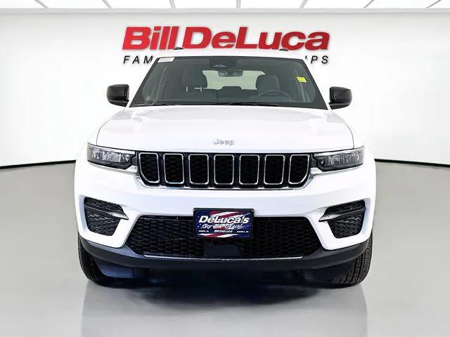 2026 Jeep Grand Cherokee GRAND CHEROKEE LAREDO X 4X4 2026 Jeep Grand Cherokee GRAND CHEROKEE LAREDO X 4X4