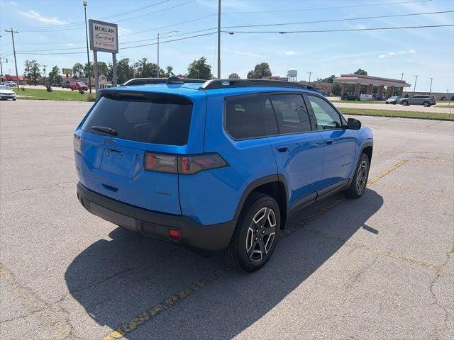 2026 Jeep Cherokee Laredo 4x4