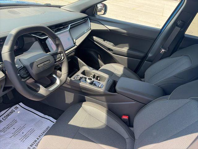 2026 Jeep Cherokee Laredo 4x4
