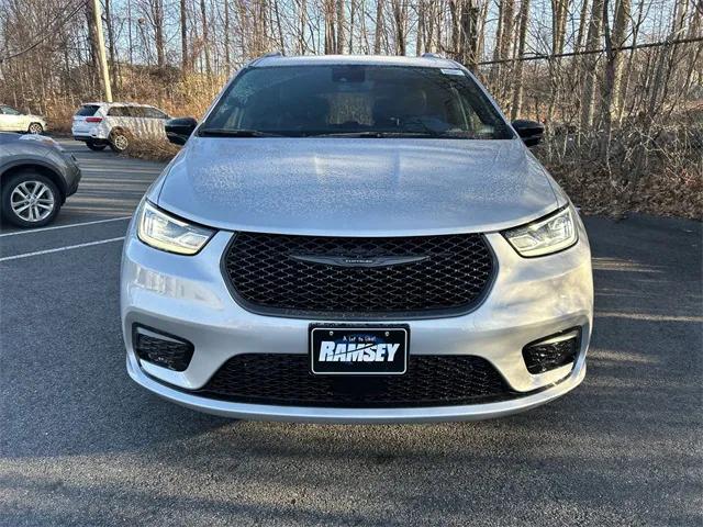 2026 Chrysler Pacifica PACIFICA SELECT AWD 2026 Chrysler Pacifica PACIFICA SELECT AWD