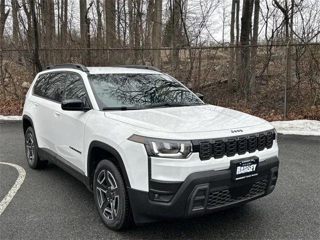 2026 Jeep Cherokee CHEROKEE LAREDO 4X4