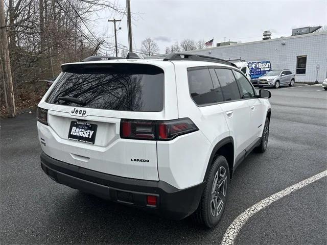 2026 Jeep Cherokee Laredo 4x4