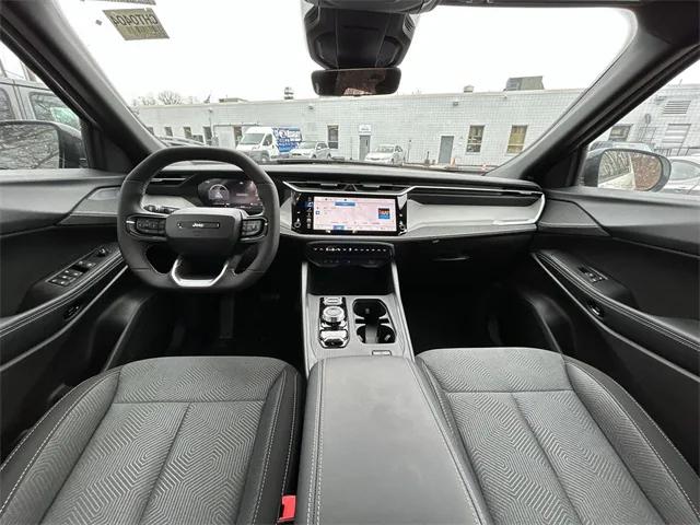 2026 Jeep Cherokee Laredo 4x4