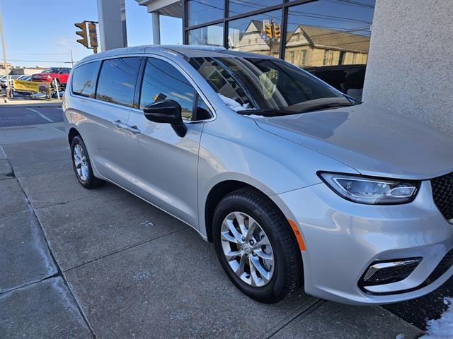 2026 Chrysler Pacifica PACIFICA SELECT AWD 2026 Chrysler Pacifica PACIFICA SELECT AWD