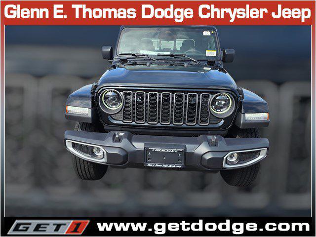 2026 Jeep Gladiator GLADIATOR SAHARA 4X4