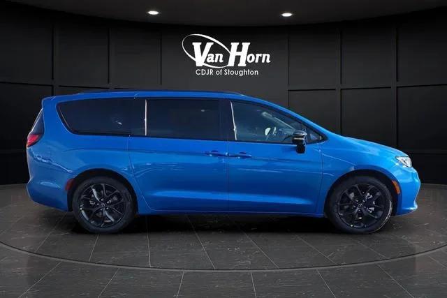 2026 Chrysler Pacifica PACIFICA LIMITED