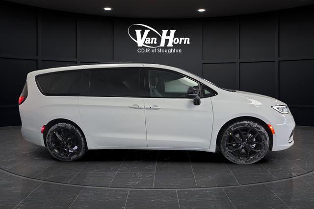 2026 Chrysler Pacifica PACIFICA LIMITED