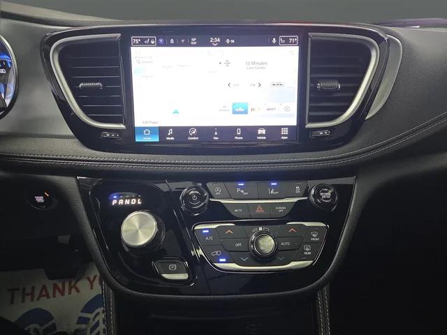 2026 Chrysler Pacifica Limited