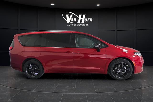 2026 Chrysler Pacifica PACIFICA LIMITED