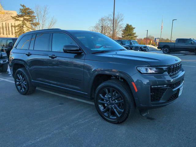 2026 Jeep Grand Cherokee GRAND CHEROKEE LIMITED RESERVE 4X4