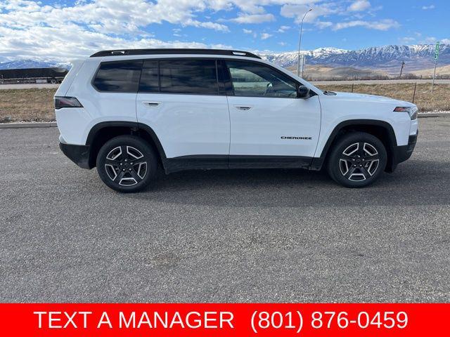 2026 Jeep Cherokee Laredo 4x4