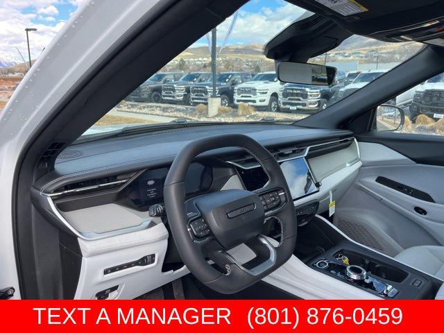 2026 Jeep Cherokee Laredo 4x4