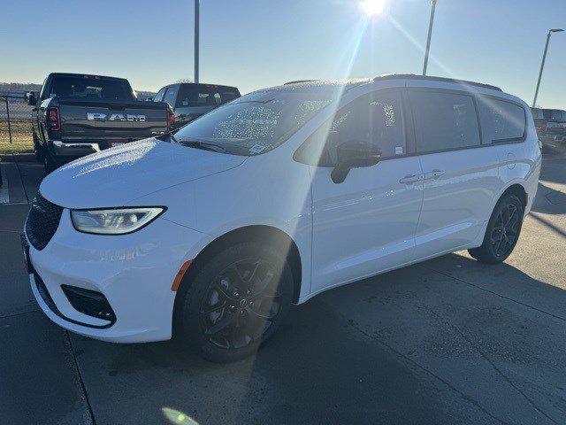 2026 Chrysler Pacifica PACIFICA SELECT AWD 2026 Chrysler Pacifica PACIFICA SELECT AWD