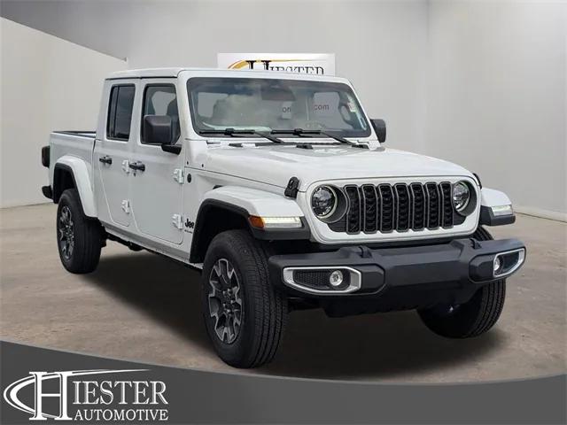 2026 Jeep Gladiator GLADIATOR SAHARA 4X4