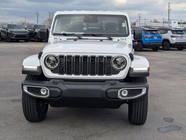 2026 Jeep Gladiator GLADIATOR SAHARA 4X4