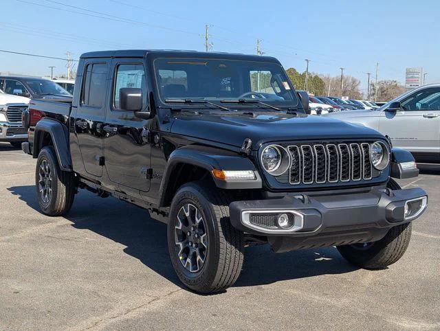 2026 Jeep Gladiator GLADIATOR SAHARA 4X4