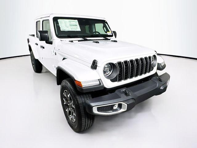 2026 Jeep Gladiator GLADIATOR SAHARA 4X4