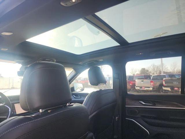 2026 Jeep Grand Cherokee GRAND CHEROKEE LIMITED 4X4 2026 Jeep Grand Cherokee GRAND CHEROKEE LIMITED 4X4