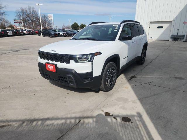 2026 Jeep Cherokee CHEROKEE LAREDO 4X4