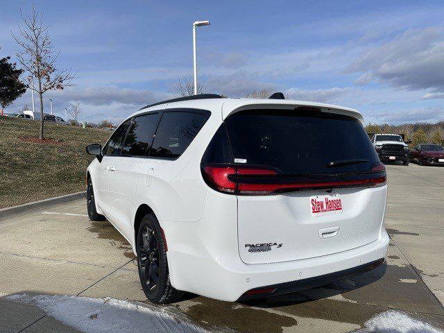 2026 Chrysler Pacifica PACIFICA SELECT