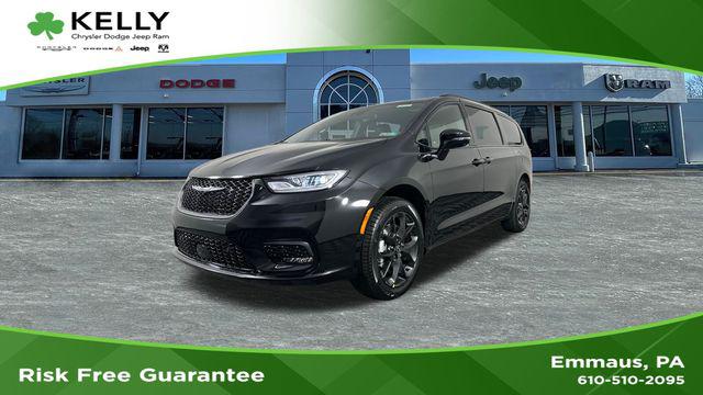 2026 Chrysler Pacifica PACIFICA LIMITED AWD