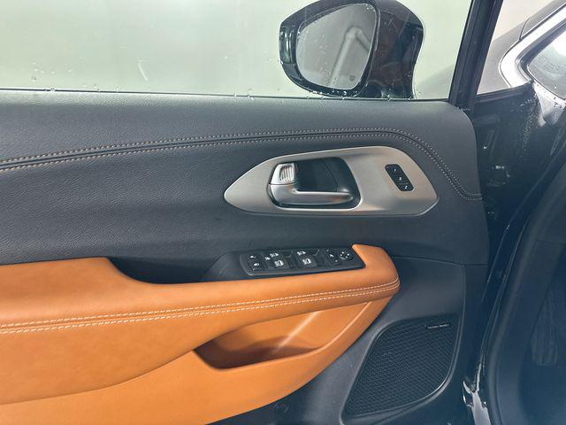 2026 Chrysler Pacifica Pinnacle AWD