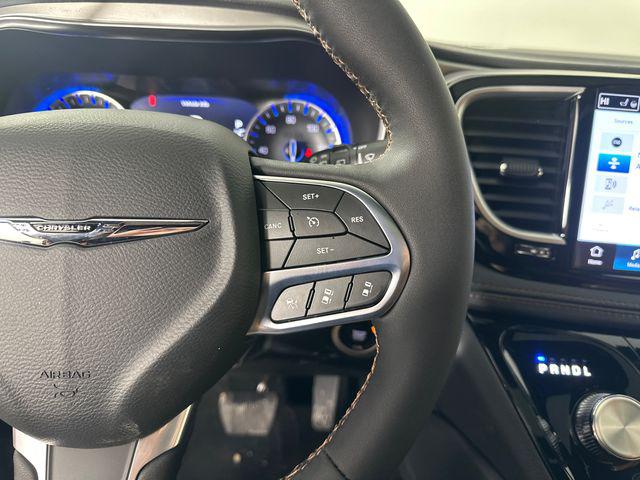 2026 Chrysler Pacifica Pinnacle AWD