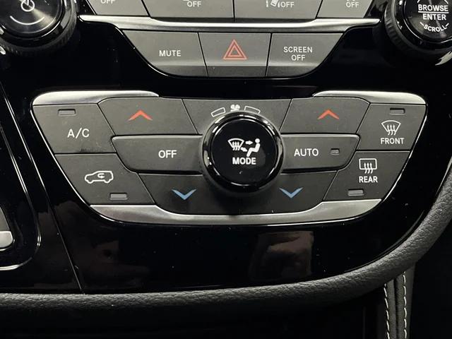 2026 Chrysler Pacifica Limited AWD