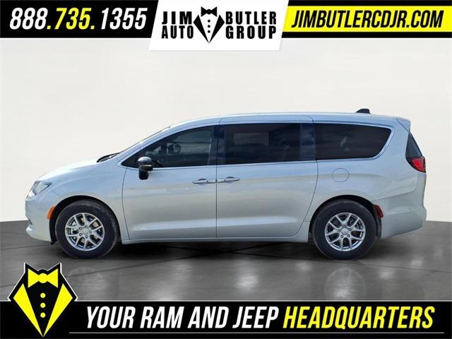 2026 Chrysler Voyager VOYAGER LX