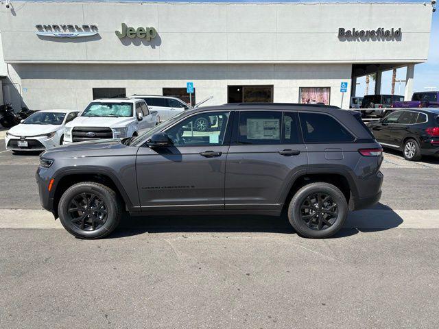 2026 Jeep Grand Cherokee Altitude 4x4