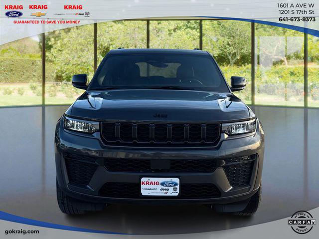 2026 Jeep Grand Cherokee GRAND CHEROKEE LAREDO ALTITUDE 4X4