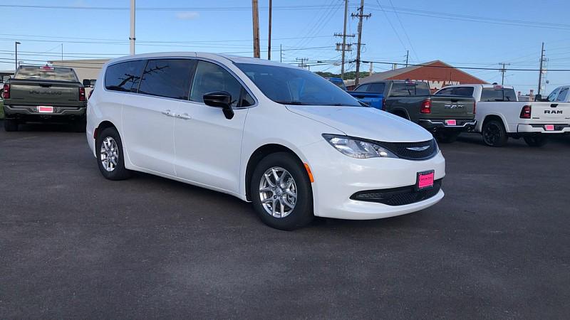 2026 Chrysler Voyager VOYAGER LX