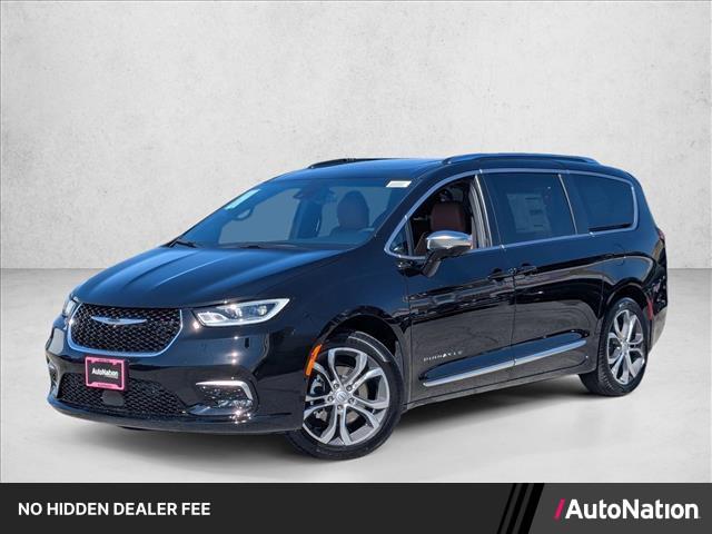 2026 Chrysler Pacifica Pinnacle for sale in Valencia, CA