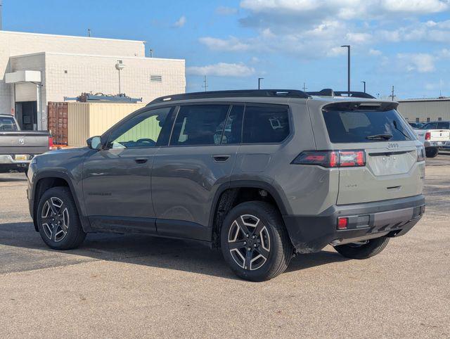 2026 Jeep Cherokee Laredo 4x4