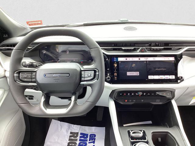 2026 Jeep Cherokee Laredo 4x4