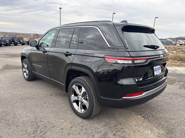 2026 Jeep Grand Cherokee Limited 4x2