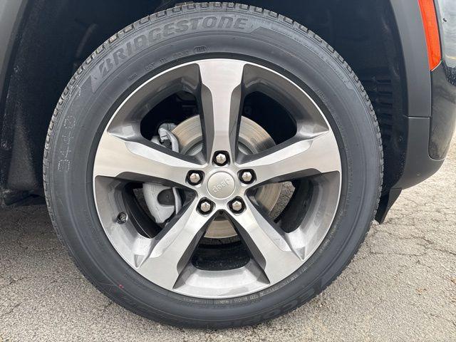 2026 Jeep Grand Cherokee Limited 4x2