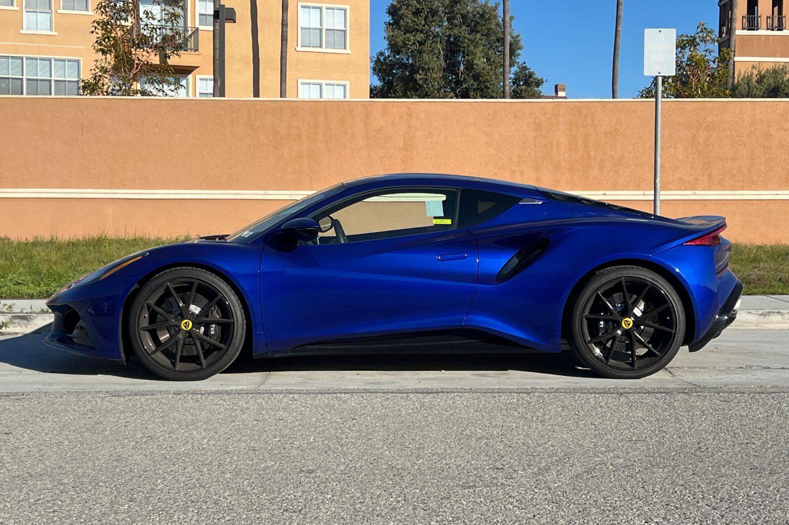 2024 Lotus Emira First Edition - Photo 7