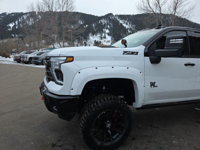 2026 Chevrolet Silverado 2500HD Crew Cab, Standard Bed, LTZ, 4WD