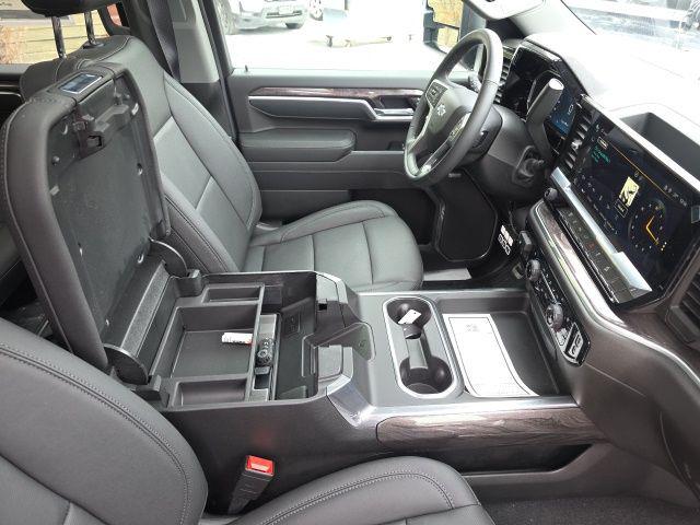 2026 Chevrolet Silverado 2500HD Crew Cab, Standard Bed, LTZ, 4WD