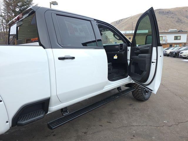 2026 Chevrolet Silverado 2500HD Crew Cab, Standard Bed, LTZ, 4WD