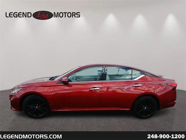 2022 Nissan Altima SL FWD